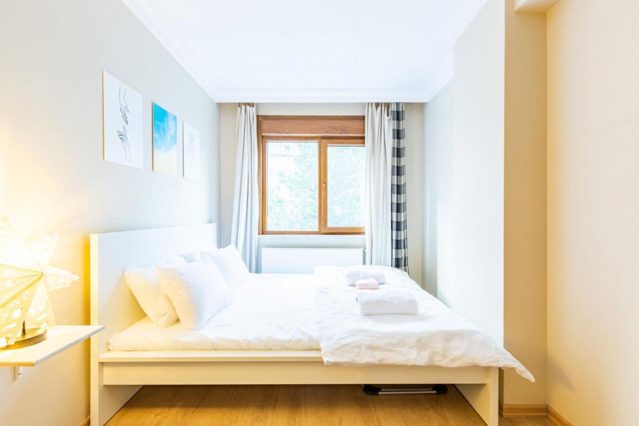 Bright Apartment Истанбул Екстериор снимка