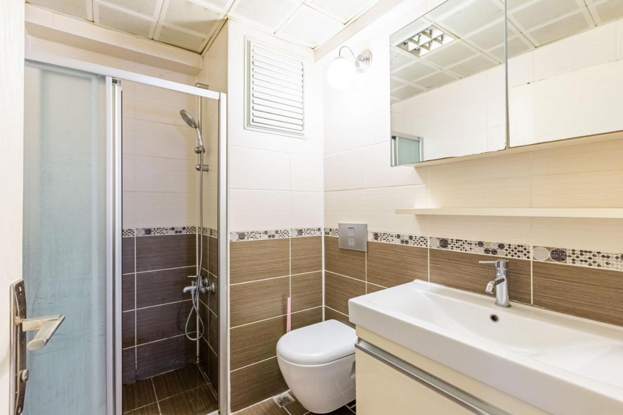 Bright Apartment Истанбул Екстериор снимка