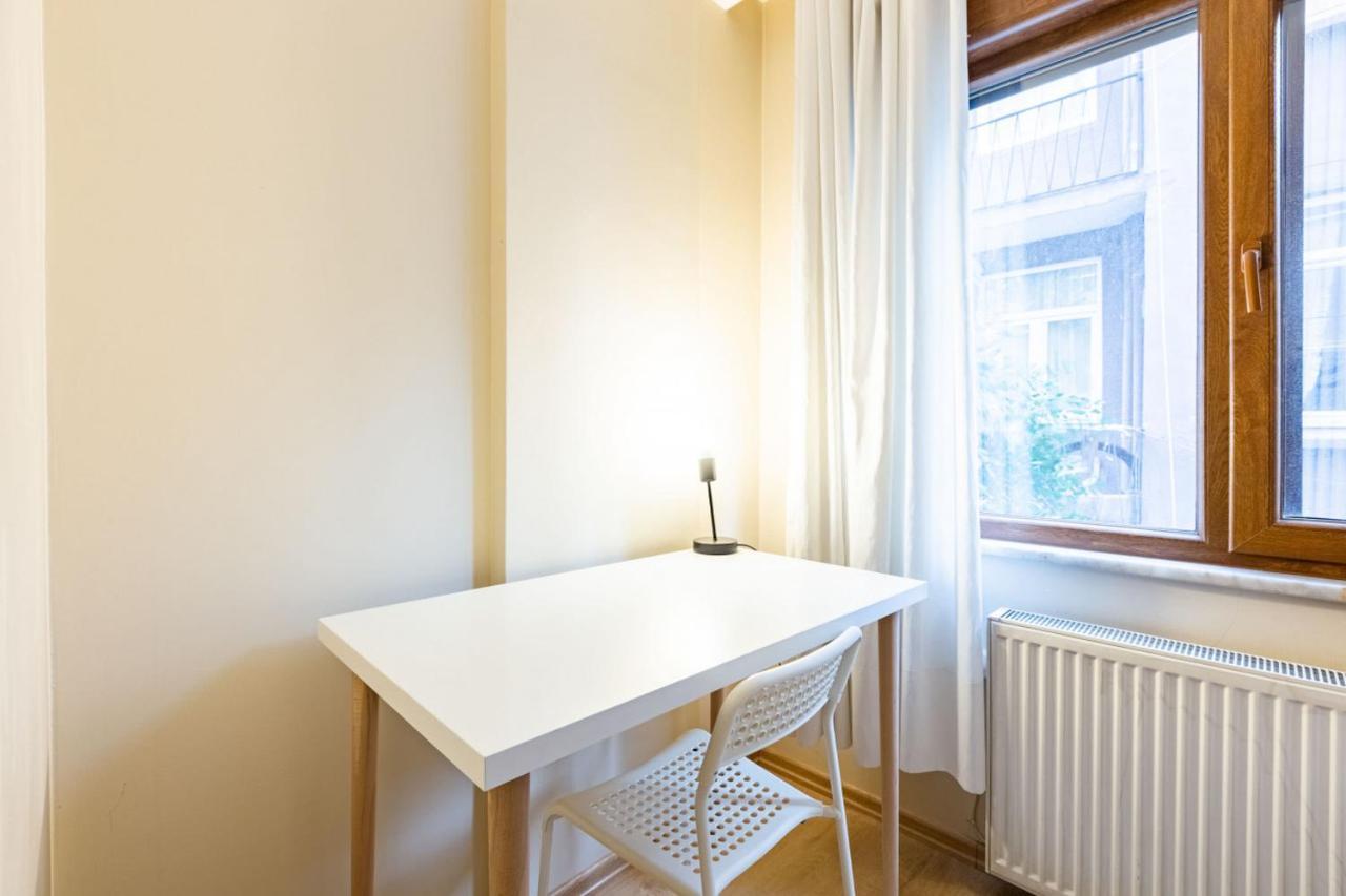 Bright Apartment Истанбул Екстериор снимка
