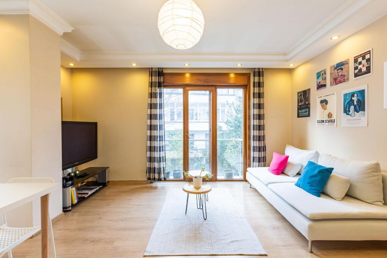 Bright Apartment Истанбул Екстериор снимка